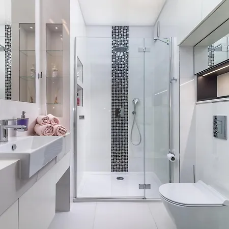 Garnizon Διαμέρισμα